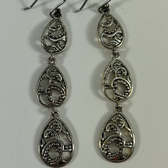 Silver Tone Earrings Triple Tier Teardrop Dangle Open Work Ornate 2.5" Drop - Picture 5 of 7